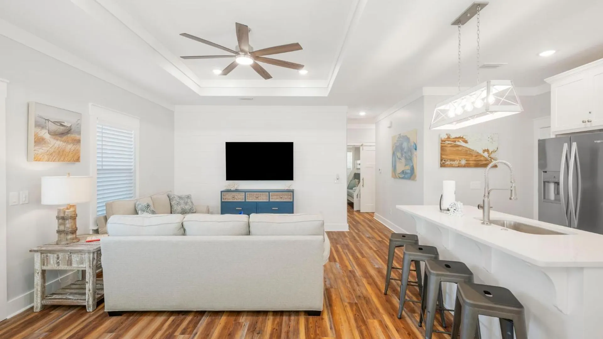 Laguna Peach: 3Ba 2Ba Retreat For 10! Explore Nearby Beaches & Activities Panama City Beach